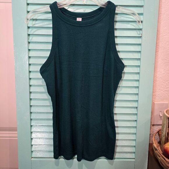 Sleeveless Teal Top - Picture 1 of 3